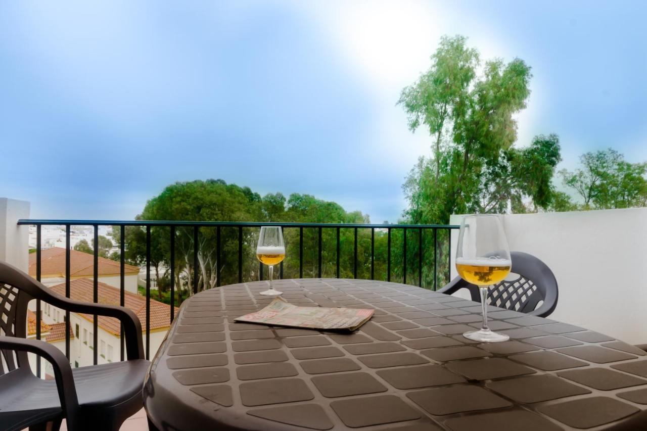 Apartamentos Rotonda 科尼尔-德拉弗龙特拉 外观 照片
