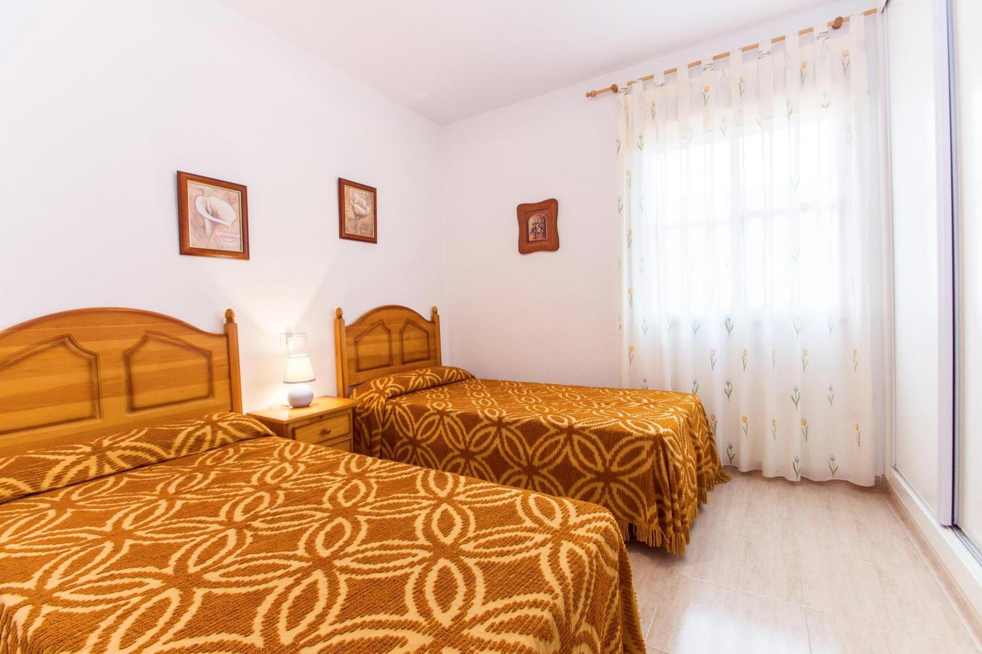 Apartamentos Rotonda 科尼尔-德拉弗龙特拉 客房 照片