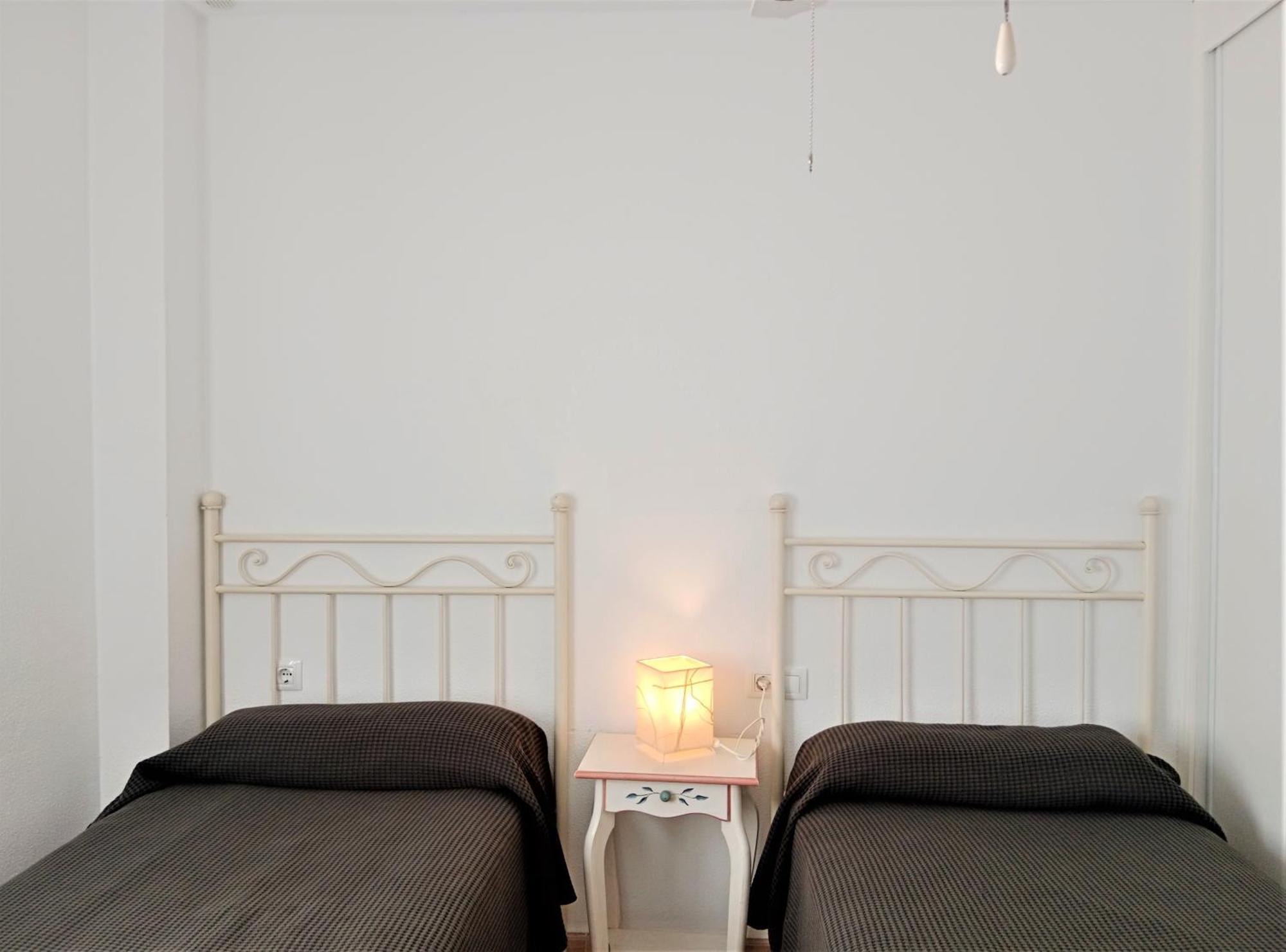 Apartamentos Rotonda 科尼尔-德拉弗龙特拉 客房 照片